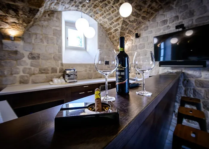 Luxury Dubrovnik 6 Bedrooms Gomila Perfect For Larger Groups Zaton (Dubrovnik-Neretva)