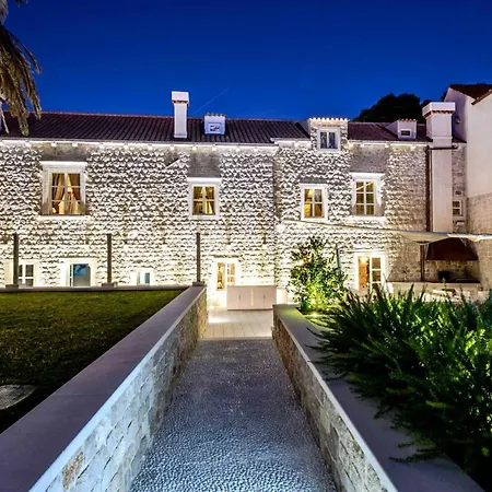 Luxury Dubrovnik 6 Bedrooms Gomila Perfect For Larger Groups Fantastic Sea Views *