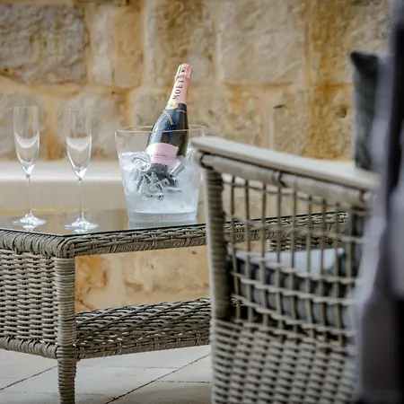 Luxury Dubrovnik 6 Bedrooms Gomila Perfect For Larger Groups *