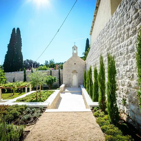 Luxury Dubrovnik 6 Bedrooms Gomila Perfect For Larger Groups Fantastic Sea Views Villa